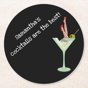 Cocktails sind die Besten! Bearbeitbarer Name Runder Pappuntersetzer
