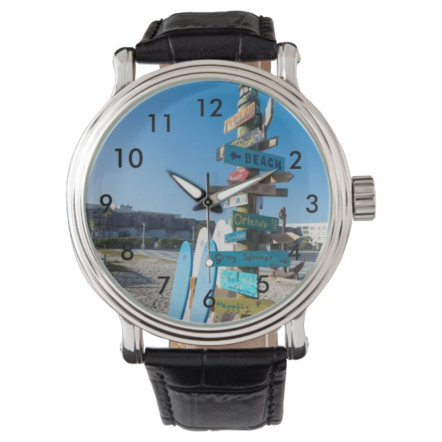 Cocoa Beach Tiki Totem Armbanduhr (Vorderseite)