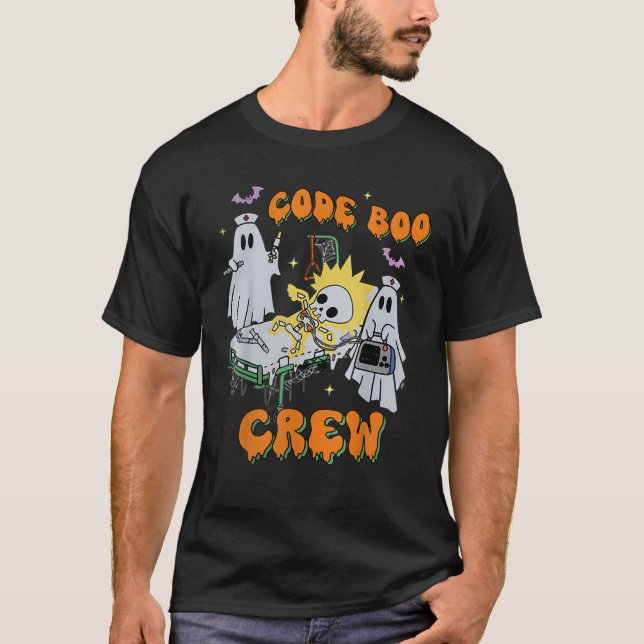 Code Boo Crew Funny Ghost Nurse Halloween Ghost ER T-Shirt (Vorderseite)