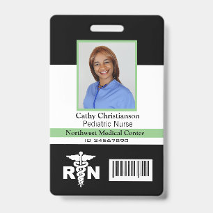 Code de numérisation du badge photo de l'infirmièr