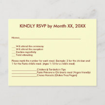 Coeurs d'amour et rose rouge épousant la carte