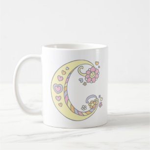Coeurs de Monogramme C décoratif et mug de fleurs