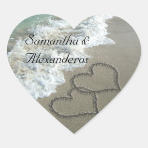 Coeurs de sable sur l'enveloppe de plage Sticker d