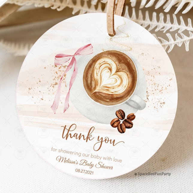 Coffee baby shower Is Brewing bow Geschenkanhänger (Coffee Baby Shower, Baby Girl, Coffee Theme, Cute Bow, Gender Reveal, Coffee Lover, Shower Decor, Ba)