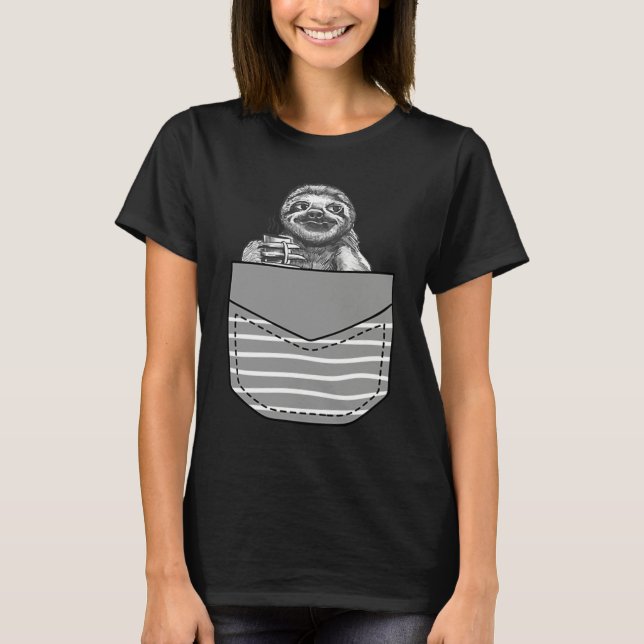 Coffee Drinking Sloth In Pocket T-Shirt (Vorderseite)