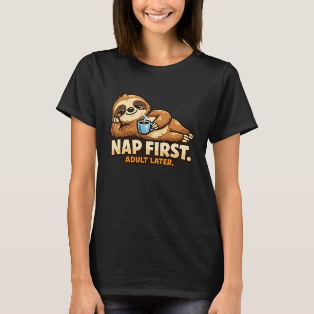 Coffee Sloth - Critter Kingdom T-Shirt (Vorderseite)