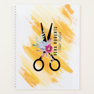 Coiffeuse Styliste Gold ciseau & Beauté Salon flor