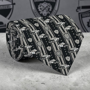 Col cravate à motif de carrière de la police