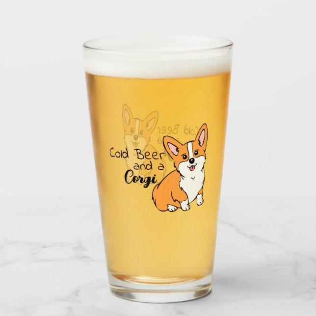 Cold Beer und ein Corgi Beer Glas (Vorne (Gefüllt))