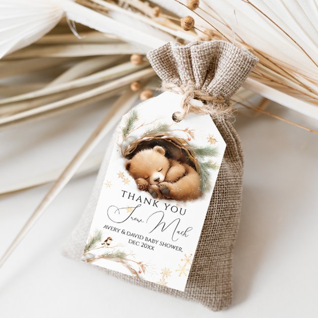 Cold Outdoor Woodland Bear Winter Baby Dusche Geschenkanhänger (Von Creator hochgeladen)