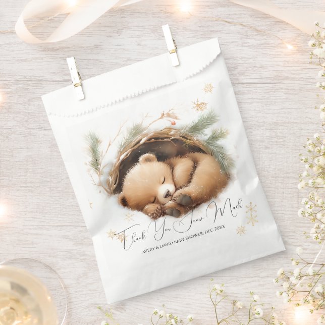 Cold Outdoor Woodland Bear Winter Baby Dusche Geschenktütchen (Ausgeschnitten)