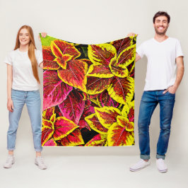 Coleus Leaf Burst Design Fleecedecke