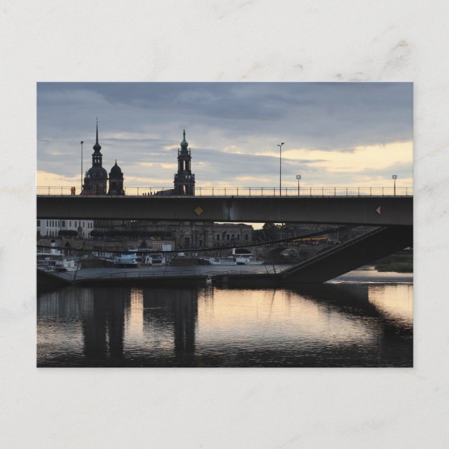 Collapsed Carola Bridge in Dresden Postkarte (Vorderseite)