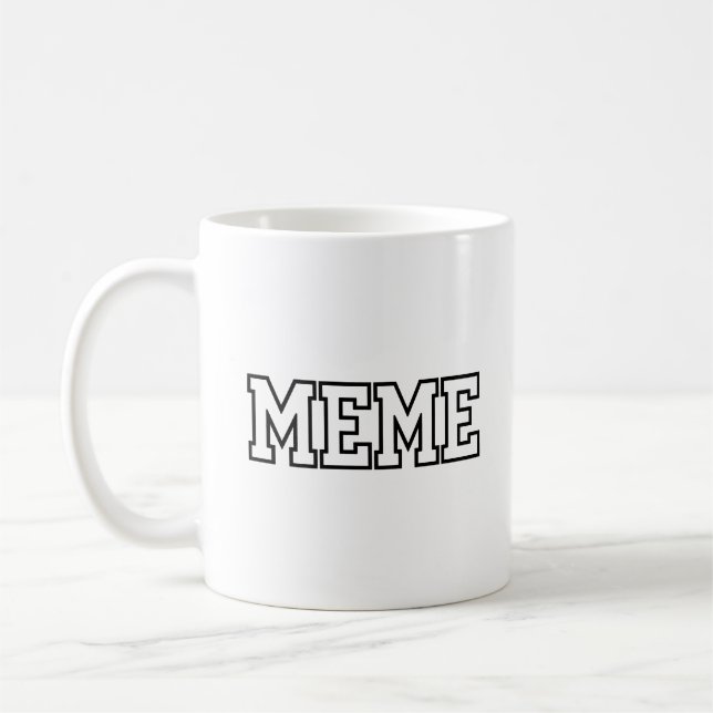 Collegiate Meme-Blockbuchstaben-Varsity-Typografie Kaffeetasse (Links)