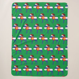 Colorado Moose mit einer Weihnachtsmannmütze Sherpadecke