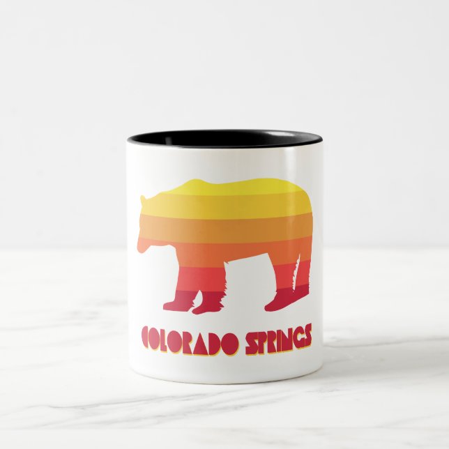 Colorado Springs Regenbogenbär Zweifarbige Tasse (Mittel)