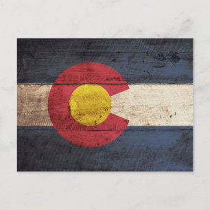 Colorado Staatsflagge auf altem Holzmaserung Postkarte