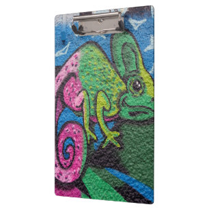 Colorful Graffiti Chameleon Klemmbrett