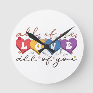 Colorful Heart Love Quote Runde Wanduhr