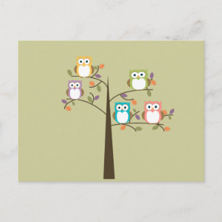 Colorful Owls in Pretty Tree Calender Postkarte