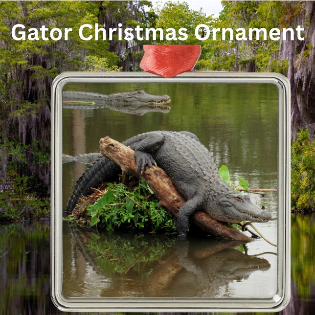 Comfy Swamp Gator Ornament Aus Metall (Von Creator hochgeladen)