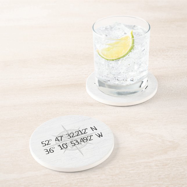 Compass GPS Home Coordinates On Wood Getränkeuntersetzer (Seite)