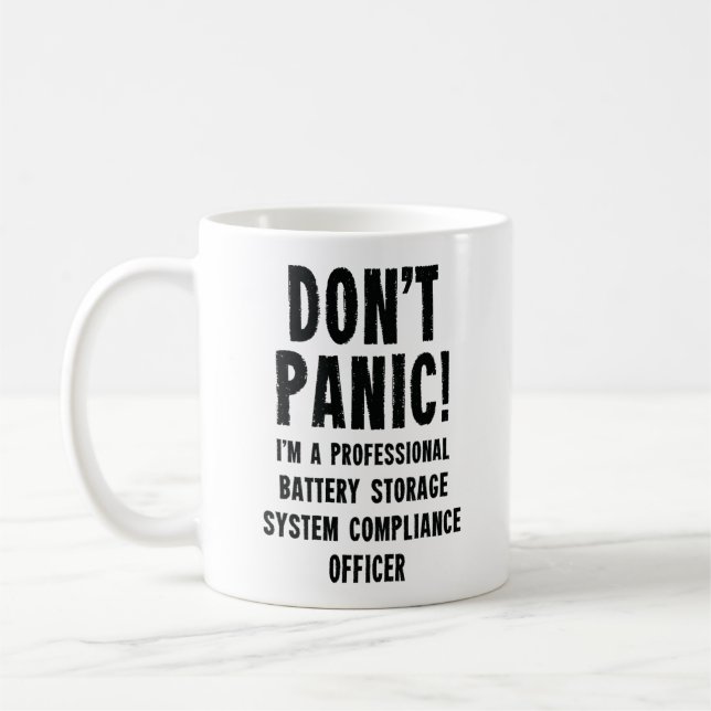 Compliance Officer für Akku-Speichersystem Kaffeetasse (Links)
