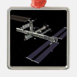 Computergenerierte Ansicht 18 Silbernes Ornament