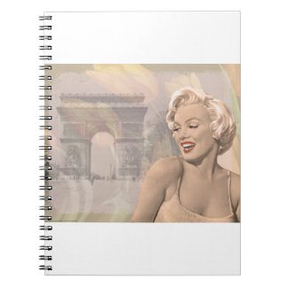 CON06CRBWRD-V3 Marilyn Triomphe.tif Notizblock