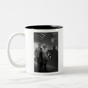 CON19BWD3 Sprichwort Farewell.tif Zweifarbige Tasse