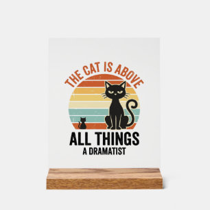 Conception de chemise humoristique de chat dramati