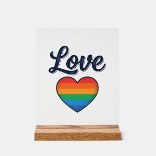 Conception de chemise vectorielle Love Rainbow Hea