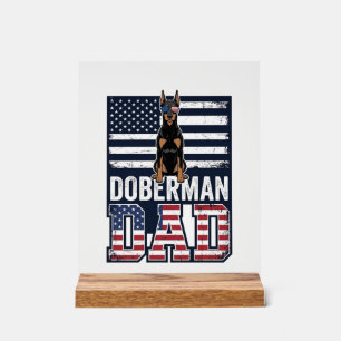 Conception de T-shirt pour chien patriotique Dober