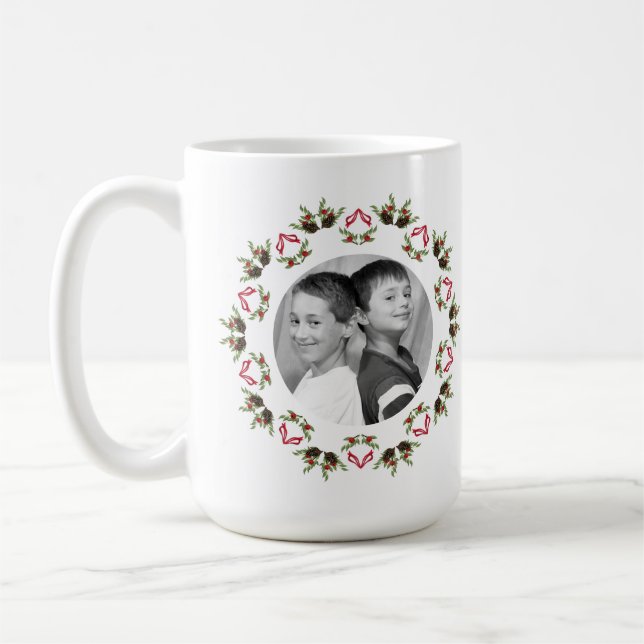 Cônes de pin et baies mandala mug (Gauche)