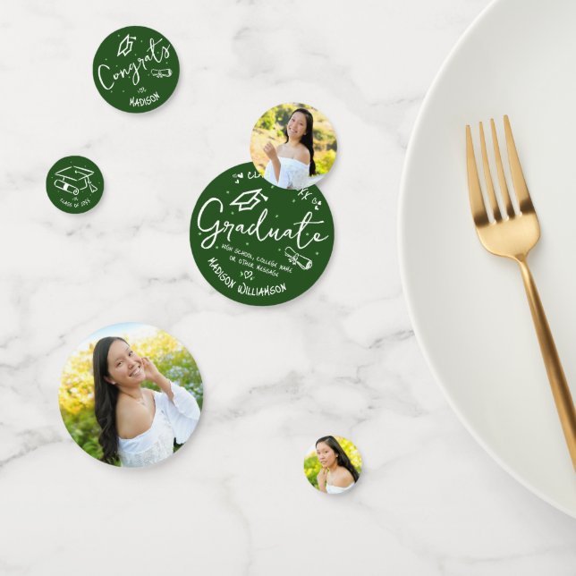 Confettis Green Hand Drawn Style Doodles Graduation 3 Photo (Groupe)
