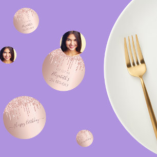 Confettis Rose de fête d'anniversaire gouttes d'or photo