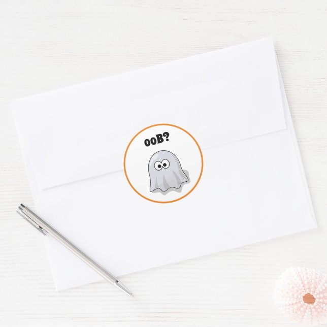 Confused Ghost Says "Oob?" Funny Halloween Cartoon Runder Aufkleber (Umschlag)