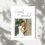 Congrats Graduate Photo Graduation Announcement Ankündigung<br><div class="desc">Celebrate this unforgettable milestone with a Modern Congrats Graduate Photo High School Graduation Announcement designed to showcase your graduate’s proud achievement. Featuring a clean minimalist layout and stylish modern typography, this announcement highlights a favorite senior photo while sharing graduation details with family and friends. Perfect for announcing a high school...</div>
