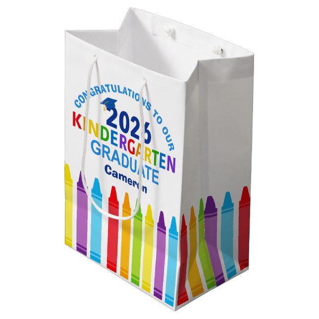 Congratulations Kindergarten Graduate Custom Party Mittlere Geschenktüte (Vorderseite Schrägansicht)