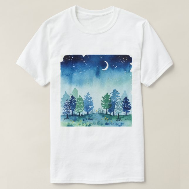 Coniferous forest under a starry sky T-Shirt (Design vorne)