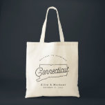 Connecticut Wedding Welcome Tote Bag Tragetasche<br><div class="desc">Diese Tasche von Connecticut ist der ideale Ort,  um Gäste aus der Stadt zu Ihrer Hochzeit zu empfangen! Packen Sie es mit lokalen Goodies für ein extra lustiges Willkommenspaket.</div>