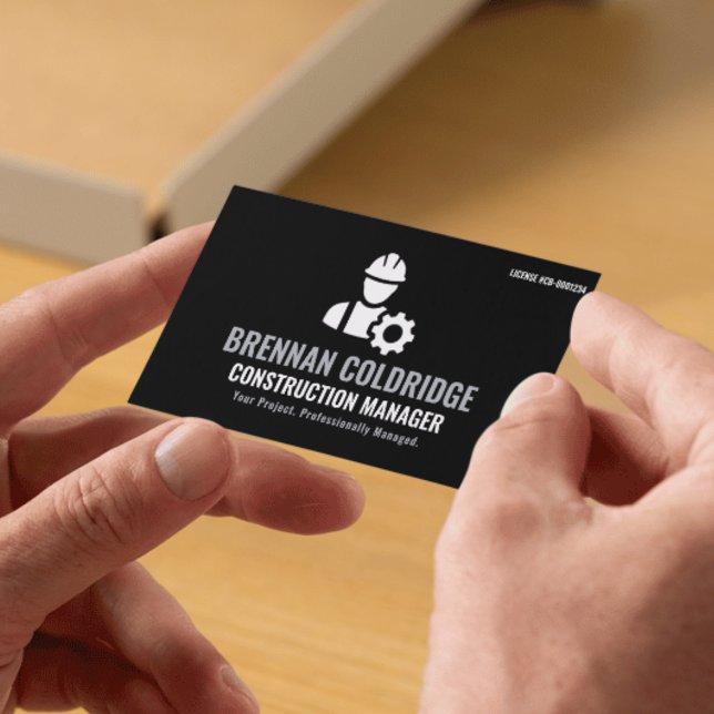 Construction Manager Minimalist Black & White Pro Visitenkarte (Von Creator hochgeladen)
