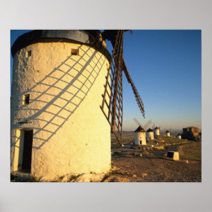 Consuegra, La Mancha, Spanien, Windmühlen und Poster