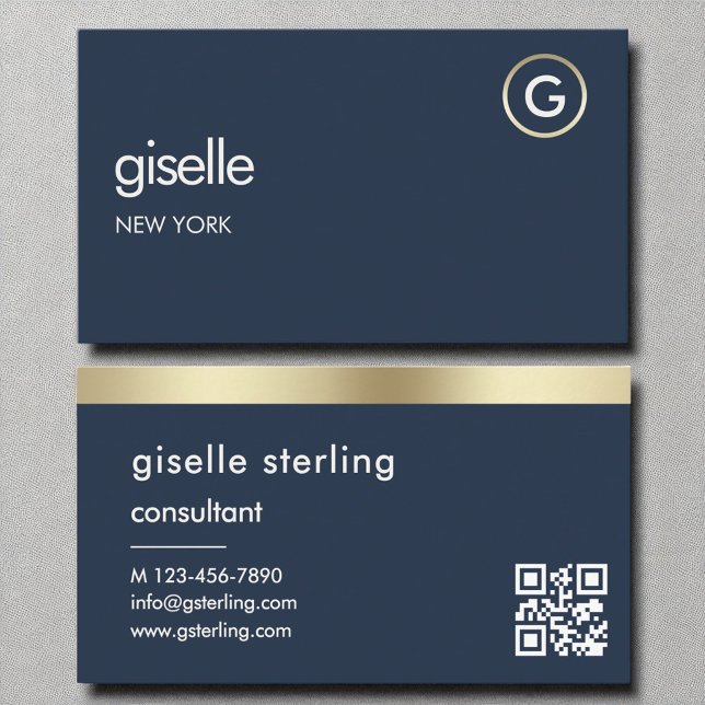 Consultant Navy Blue QR Code Gold Monogram Visitenkarte (Von Creator hochgeladen)