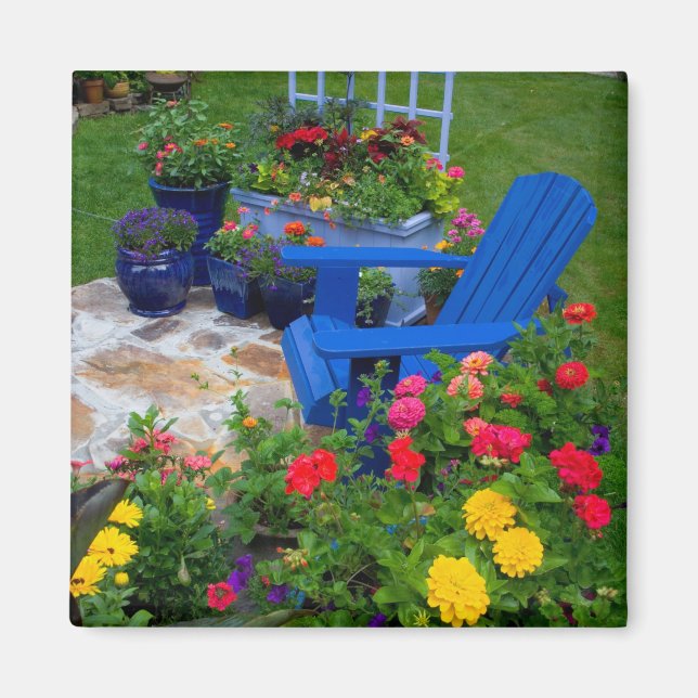 Container Garden Design mit blauem Stuhl in unsere Magnet (Vorne)