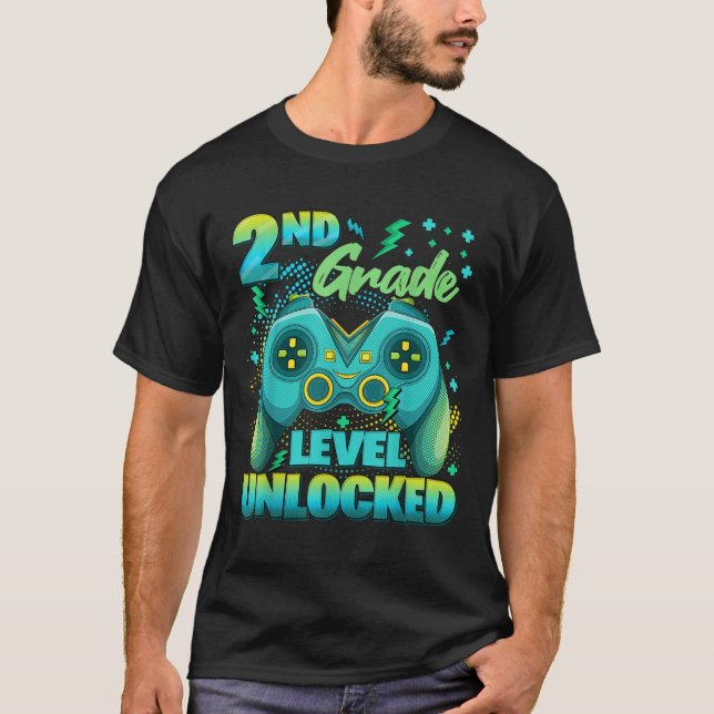 Controller 2. Klasse freigeschaltet erster Schulta T-Shirt (Vorderseite)