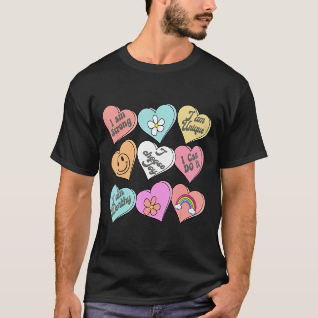 Conversation Hearts Groovy Valentines Day Cute Tea T-Shirt (Vorderseite)
