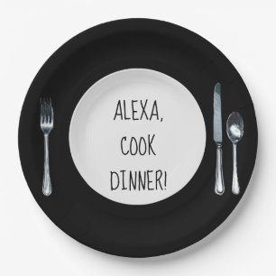 Cook Dinner Alexa commande sur une assiette blanch