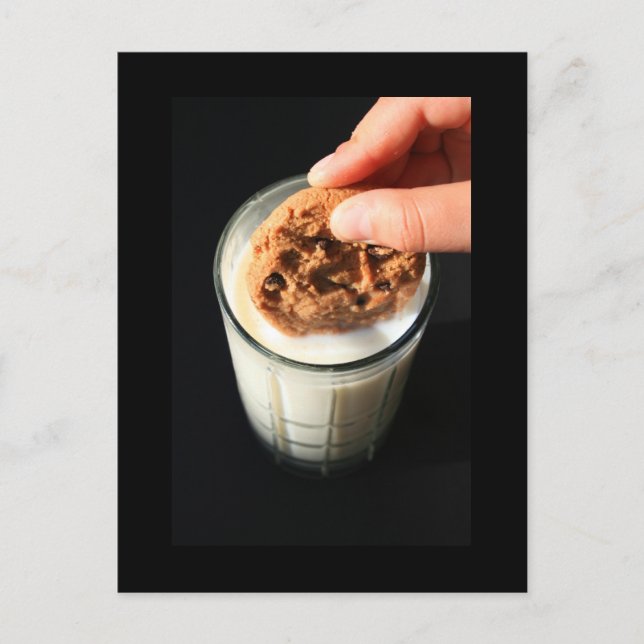 Cookie et un verre de lait carte postale (Devant)
