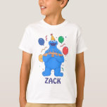 Cookie Monster Birthday Balloons T-Shirt<br><div class="desc">Cookie Monster hält sehr große Geburtstagskekse und präsentiert sie Ihrem Kind zum Geburtstag. TM/© Sesame</div>